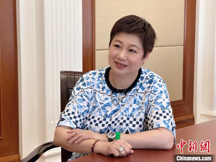 專訪榮毅仁侄女榮智豐：不想為“榮”字丟臉，要做最好