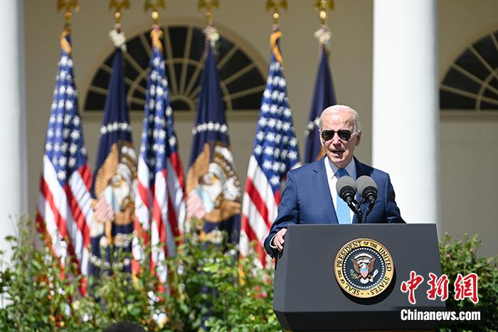 當?shù)貢r間4月25日，美國總統(tǒng)、民主黨人拜登以一段競選視頻宣傳片，正式宣布2024年競選連任。資料圖為拜登在白宮。 <a target='_blank' href='/' _fcksavedurl='/'><p  align=