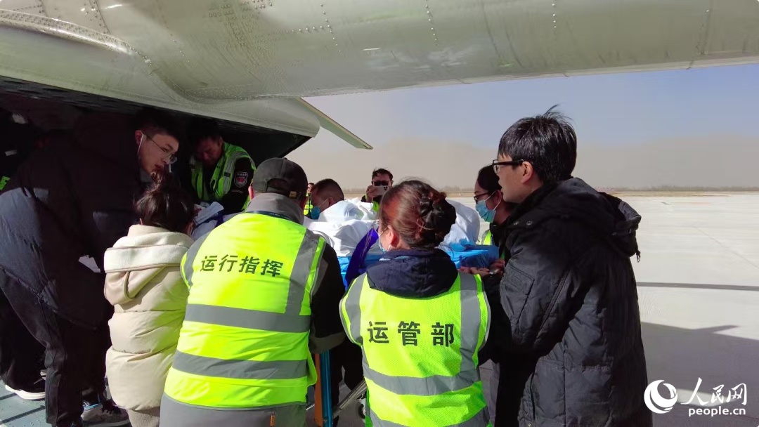 震中日記｜“謝謝，曼巴啦！”