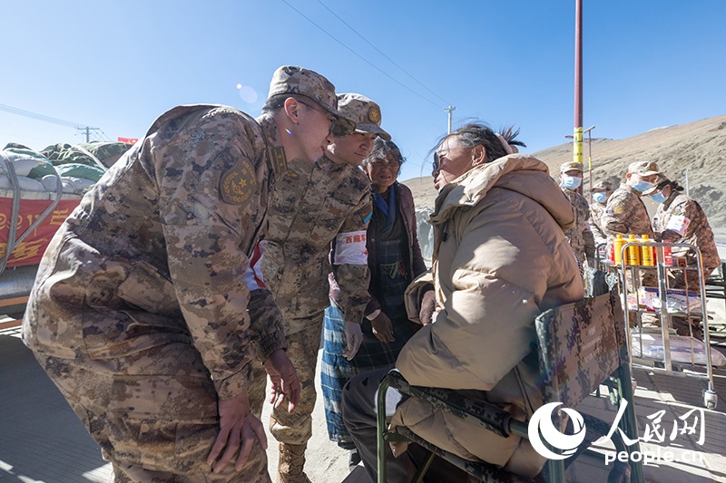 震中日記｜“謝謝，曼巴啦！”