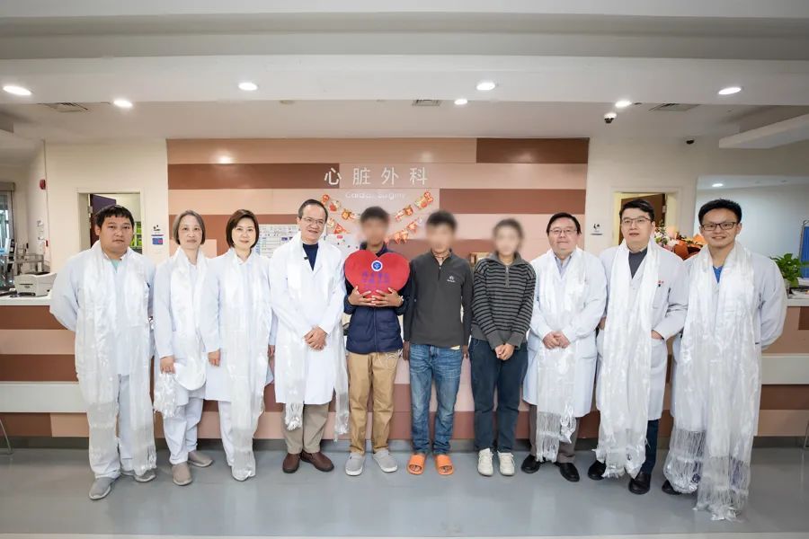 17歲少年咳嗽發(fā)熱15天，找不到感染原因！一查心臟更嚇人！上海醫(yī)生出手→