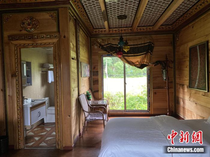 民宿內(nèi)部。彭寧鈴 攝