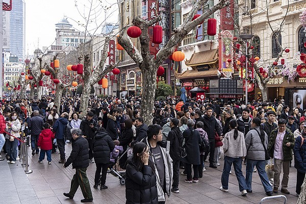 全球媒體聚焦 | 美國媒體：春節(jié)消費熱潮預(yù)示中國進(jìn)入消費新時代