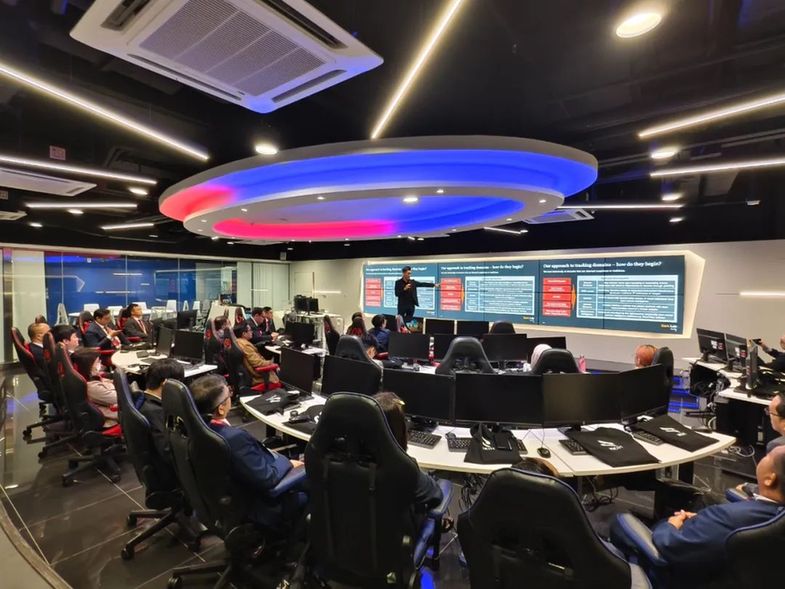 世界互聯(lián)網(wǎng)大會網(wǎng)絡安全應急能力高級研修班在港研學活動拉開帷幕