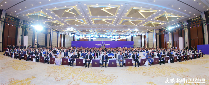 2025年7月5日，以“人與自然和諧共生——共商全球發(fā)展綠色轉(zhuǎn)型”為主題的2025年生態(tài)文明貴陽國際論壇在貴陽隆重開幕。圖為開幕式現(xiàn)場。貴州日報天眼新聞記者 杜朋城 攝.jpg