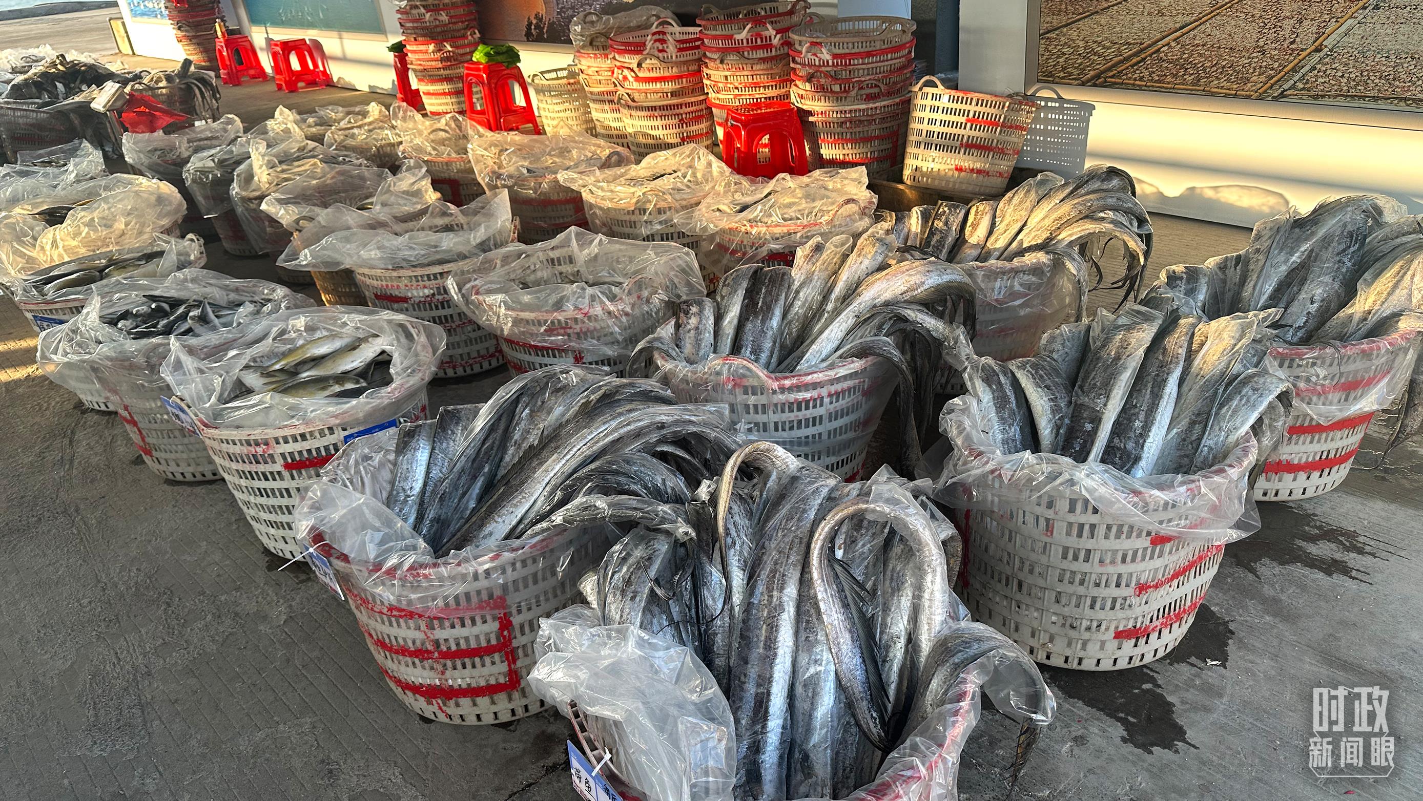 △澳角村的海產(chǎn)品。（總臺央視記者覃思拍攝）