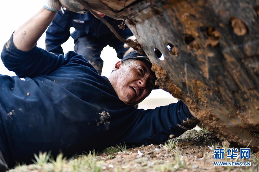 （圖文互動(dòng)）（1）記者手記：可可西里，“挪”向“藏羚羊大產(chǎn)房”的14個(gè)半小時(shí)