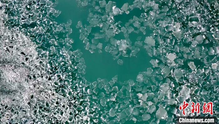 青海：6723名河湖長、15980名管護員守護“中華水塔”