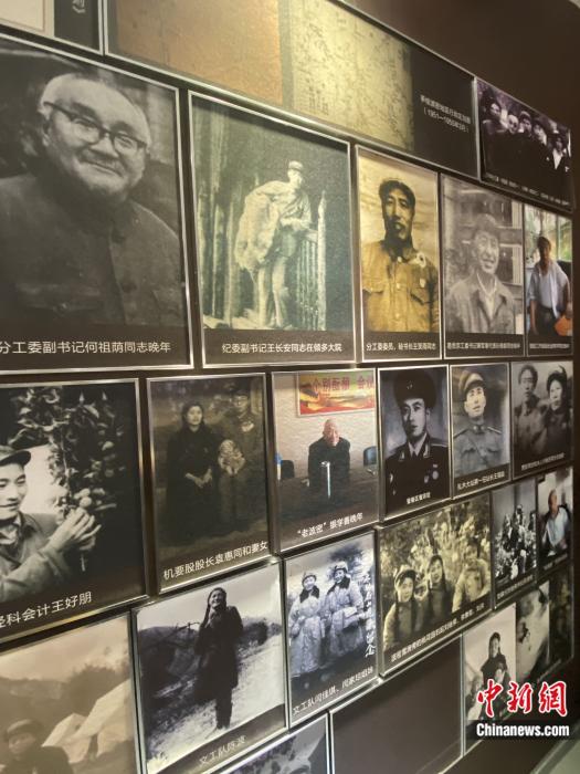 “老西藏”們。彭寧鈴 攝