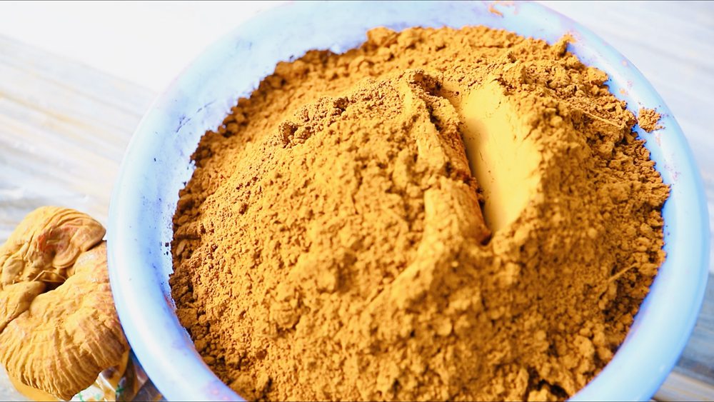 靈芝孢子粉。