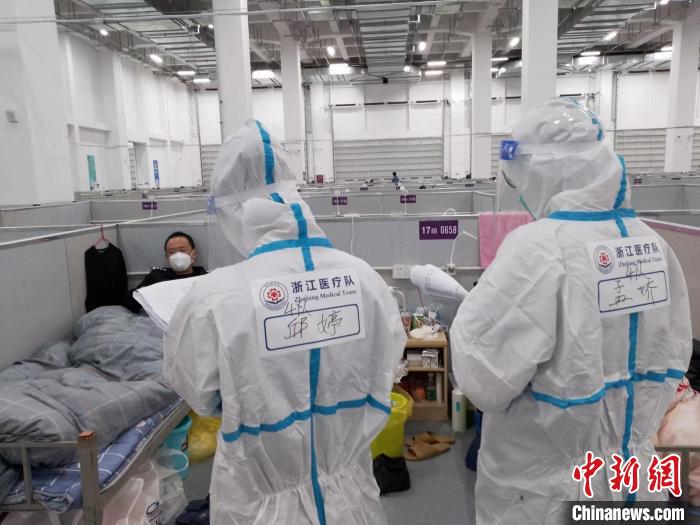 戰(zhàn)疫青年守“滬”記：方艙是托起生命與愛(ài)的方舟