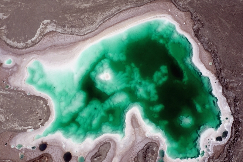 “鹽灘碧水”翡翠湖。宋忠勇攝